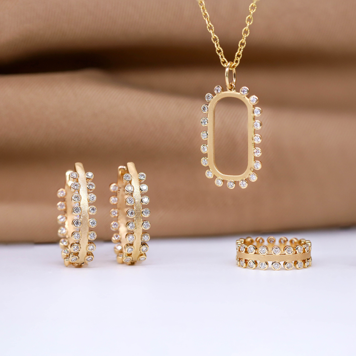 Mist White Diamond Band