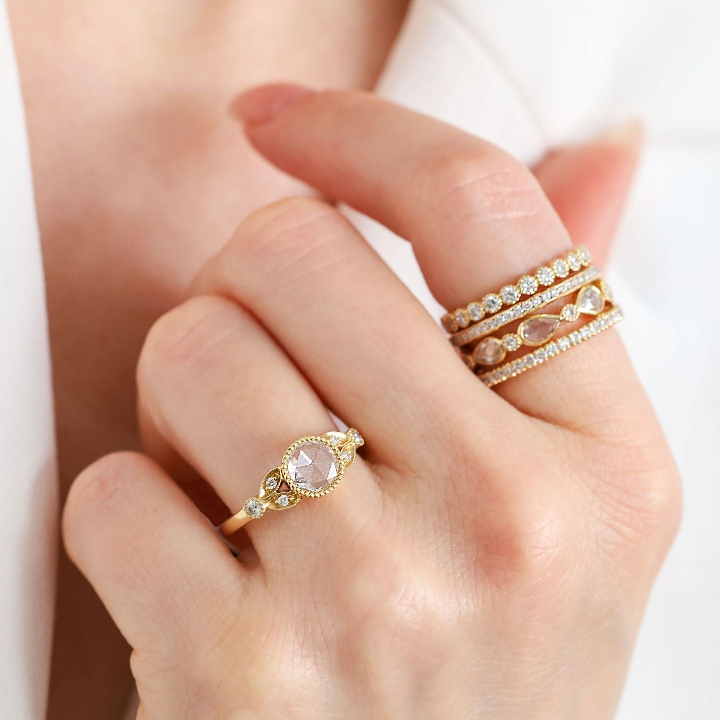 Evelyne White Diamond Ring