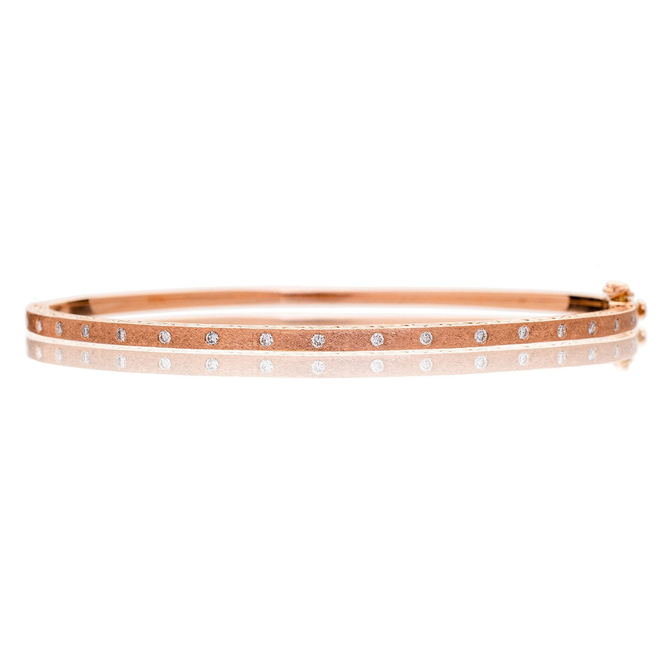 Dunes White Diamond Oval Bangle