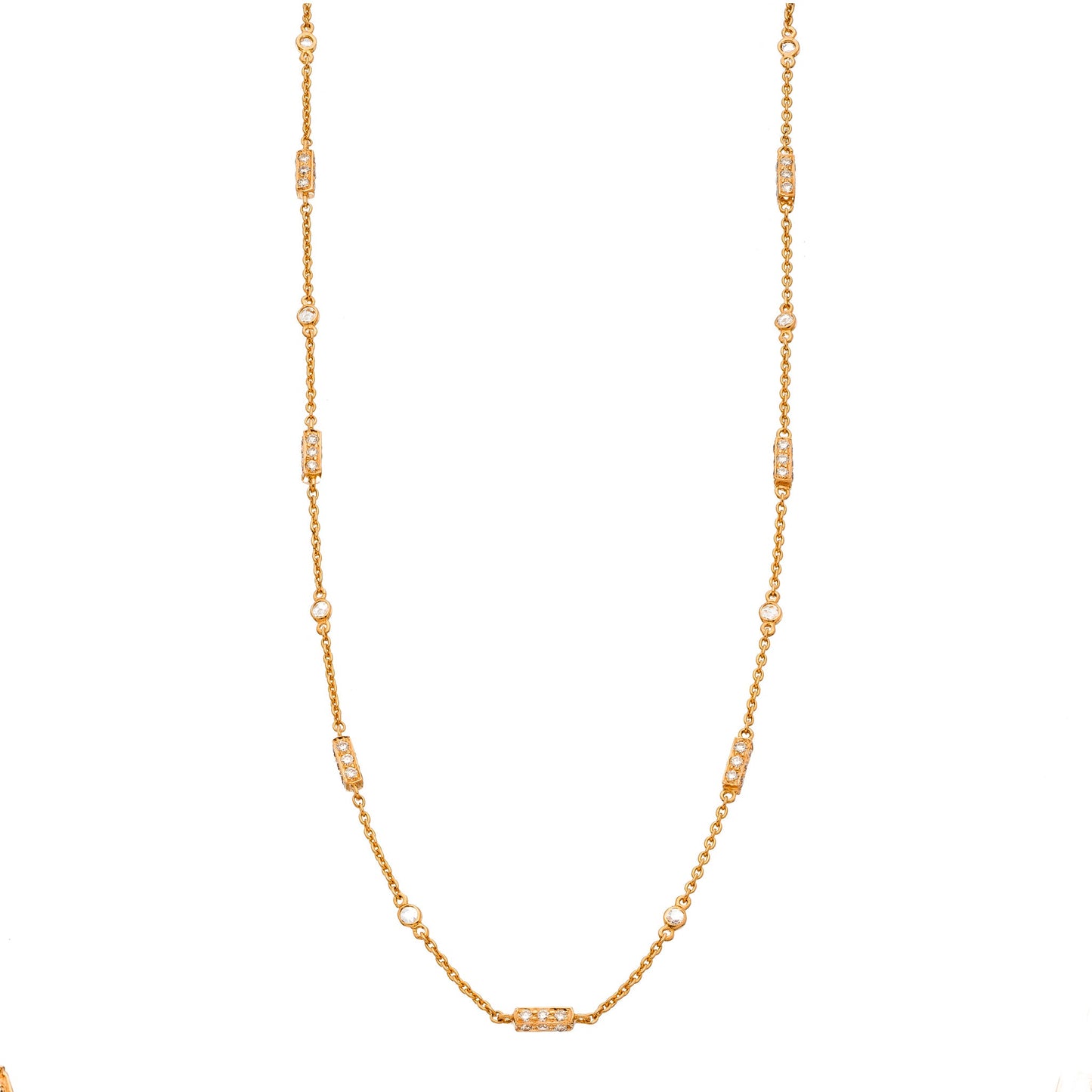 Barrel White Diamond Chain