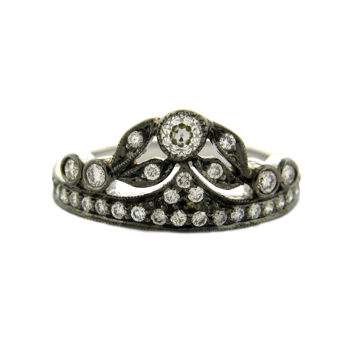 Elizabeth White Diamond Ring