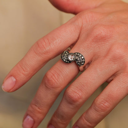 Vintage Leaf Ring