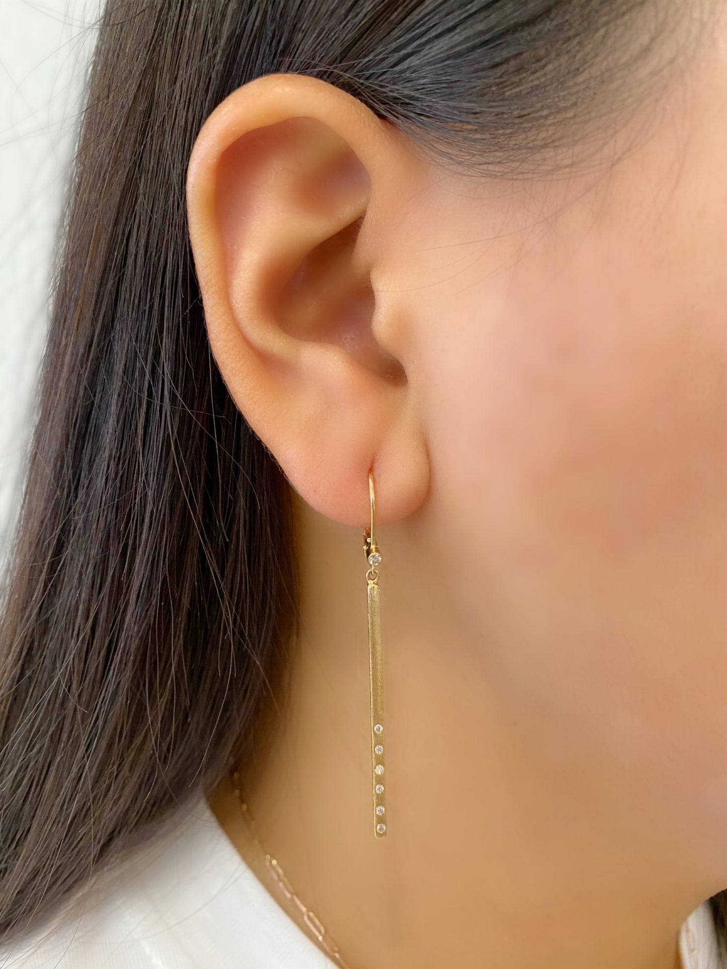 Dunes Bar Diamond Earrings