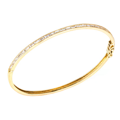 Silhouette White Diamond Bangle